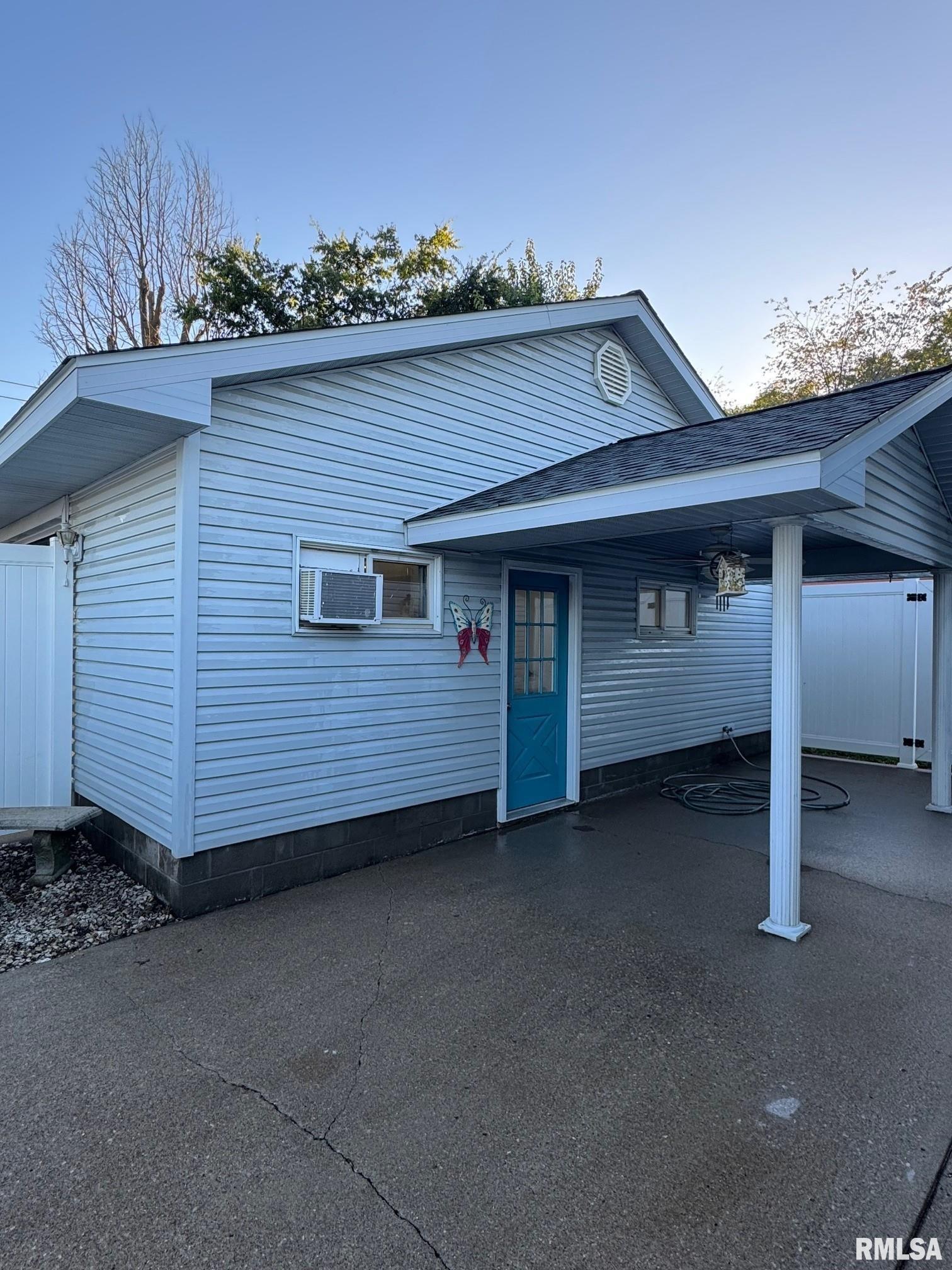 103 West Park Street Harrisburg, IL 62946 - Photo 7 of 30