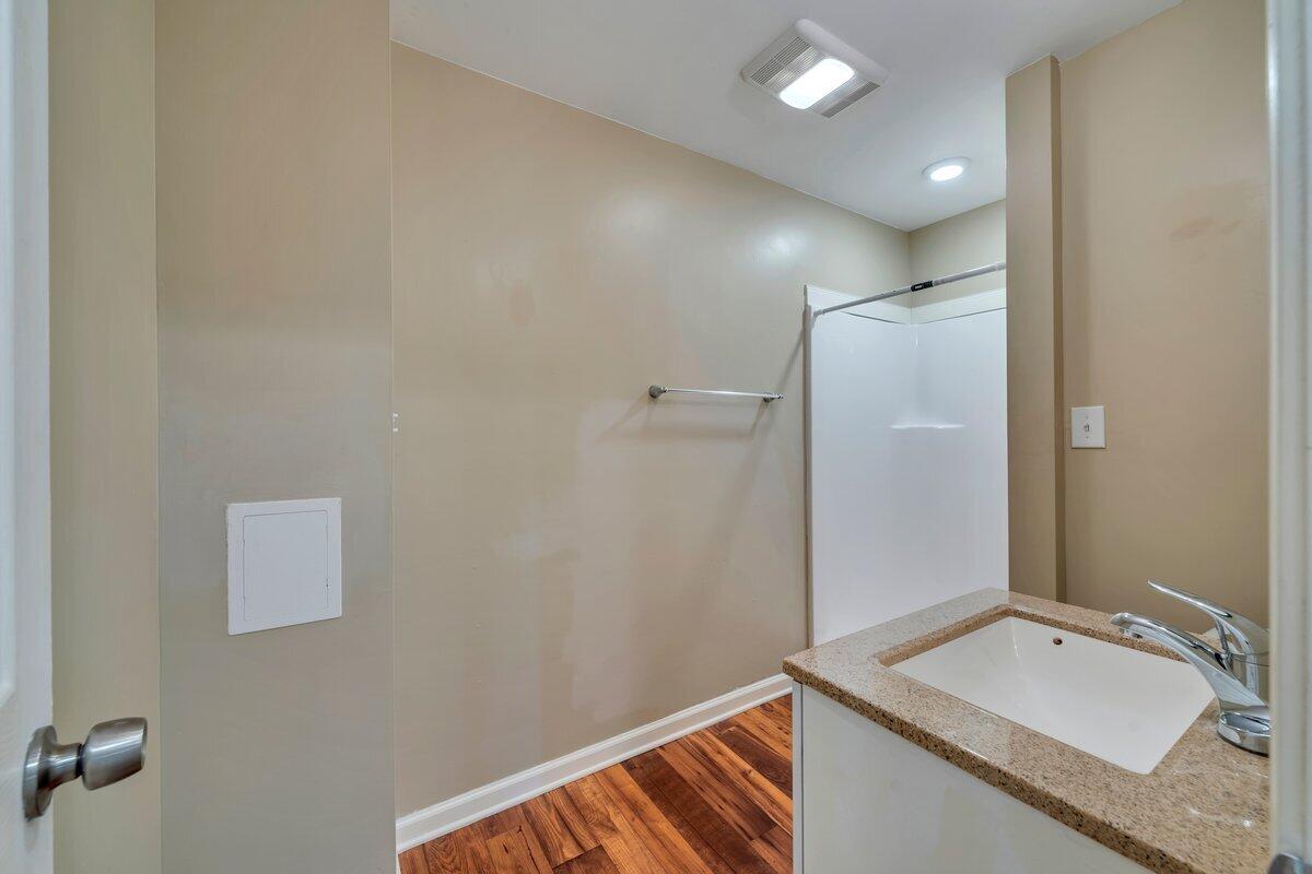 3426 Morning Dove Road Roanoke, VA 24018 - Photo 12 of 16 MIB03114