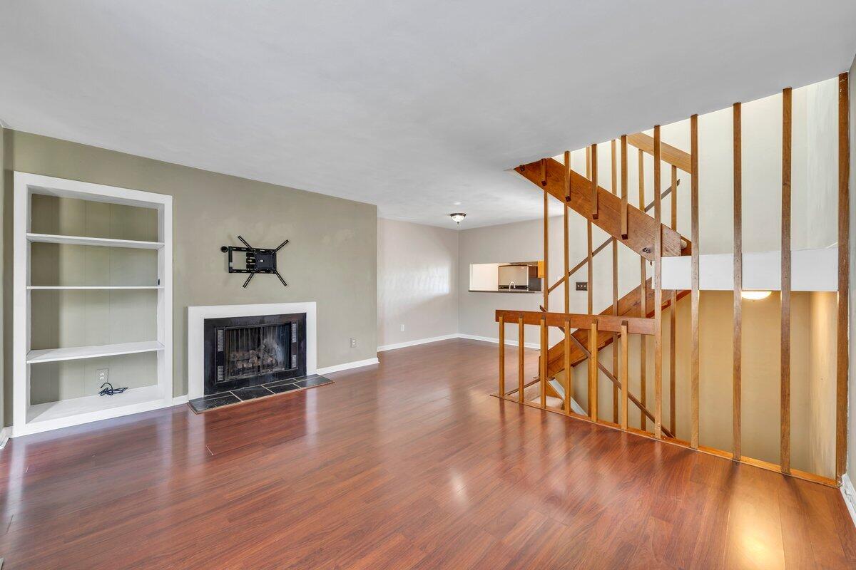 3426 Morning Dove Road Roanoke, VA 24018 - Photo 3 of 16 MIB03021