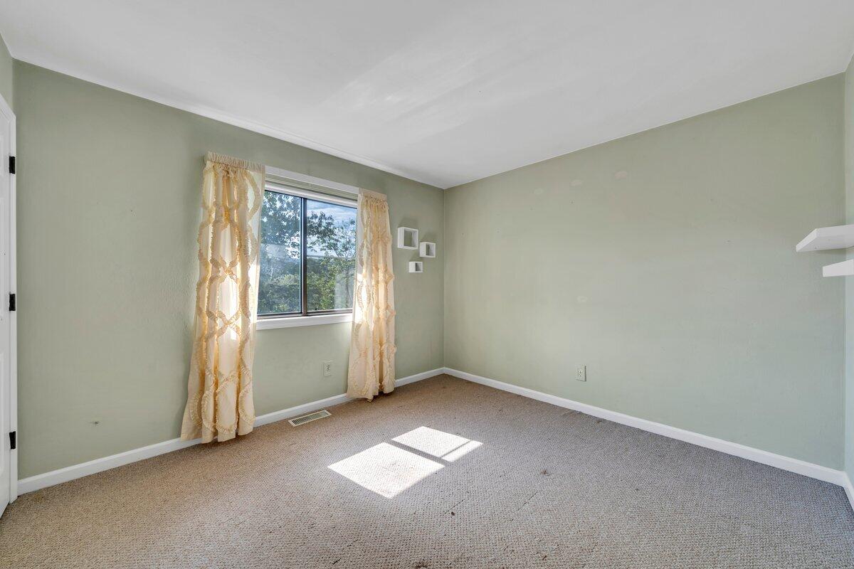 3426 Morning Dove Road Roanoke, VA 24018 - Photo 6 of 16 MIB03075