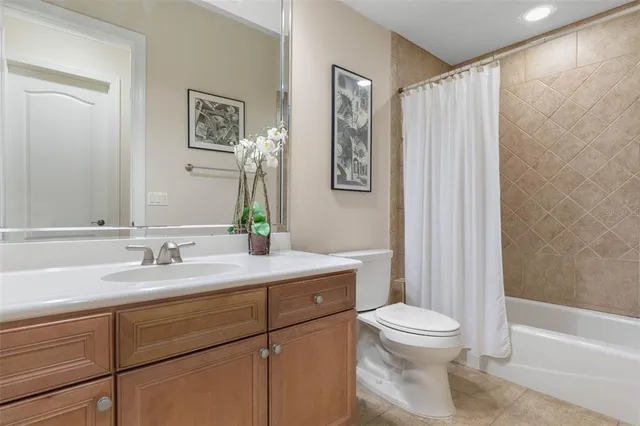 $899,000 | 34 South Riverwalk Drive, Palm Coast, FL 32137