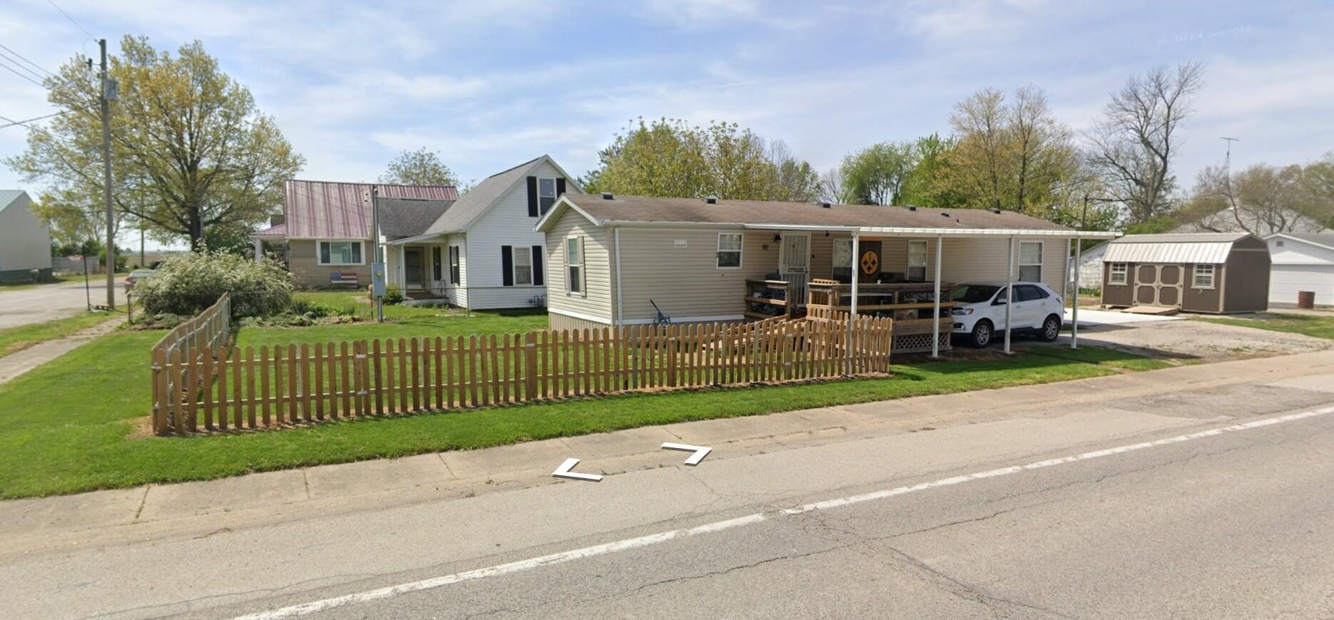 225 Parker Street Bulpitt, IL 62517 - Photo 1 of 12