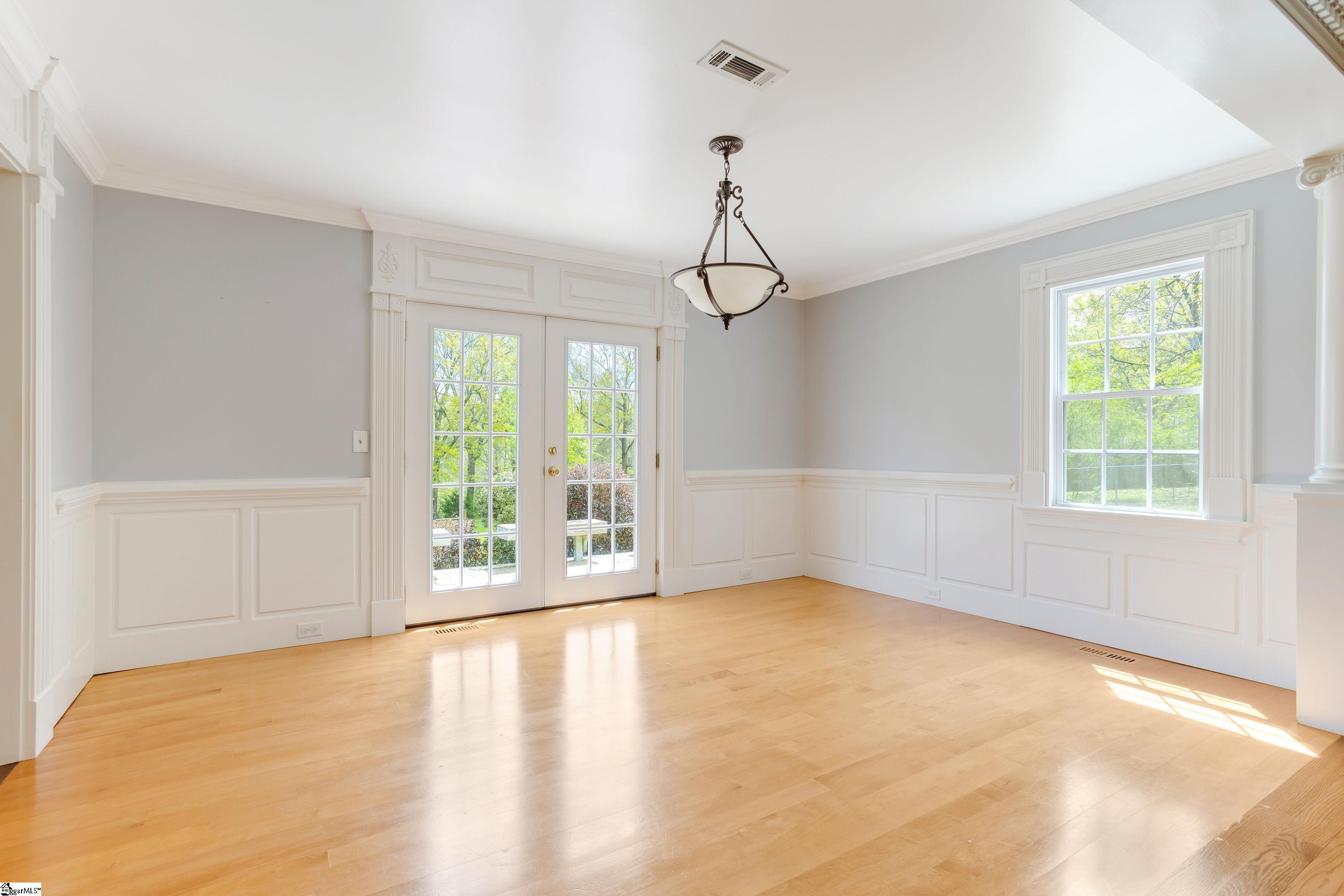 3402 Cannon Road Greer, SC 29651 - Photo 16 of 33