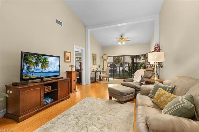 $388,000 | 3370 10th Street North, Unit 1308, Naples, FL 34103