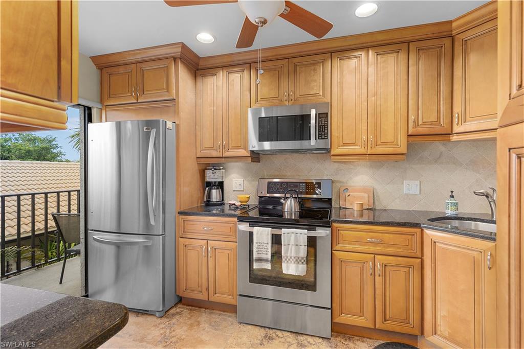 3370 10th Street North, Unit 1308 Naples, FL 34103 - Photo 7 of 24