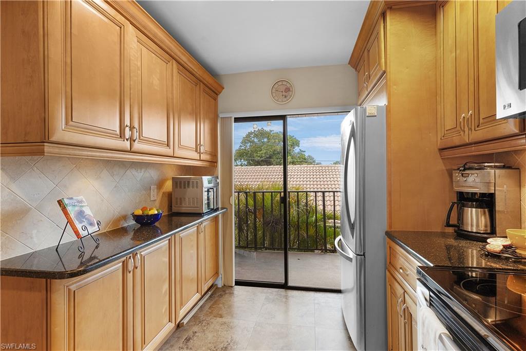 3370 10th Street North, Unit 1308 Naples, FL 34103 - Photo 8 of 24