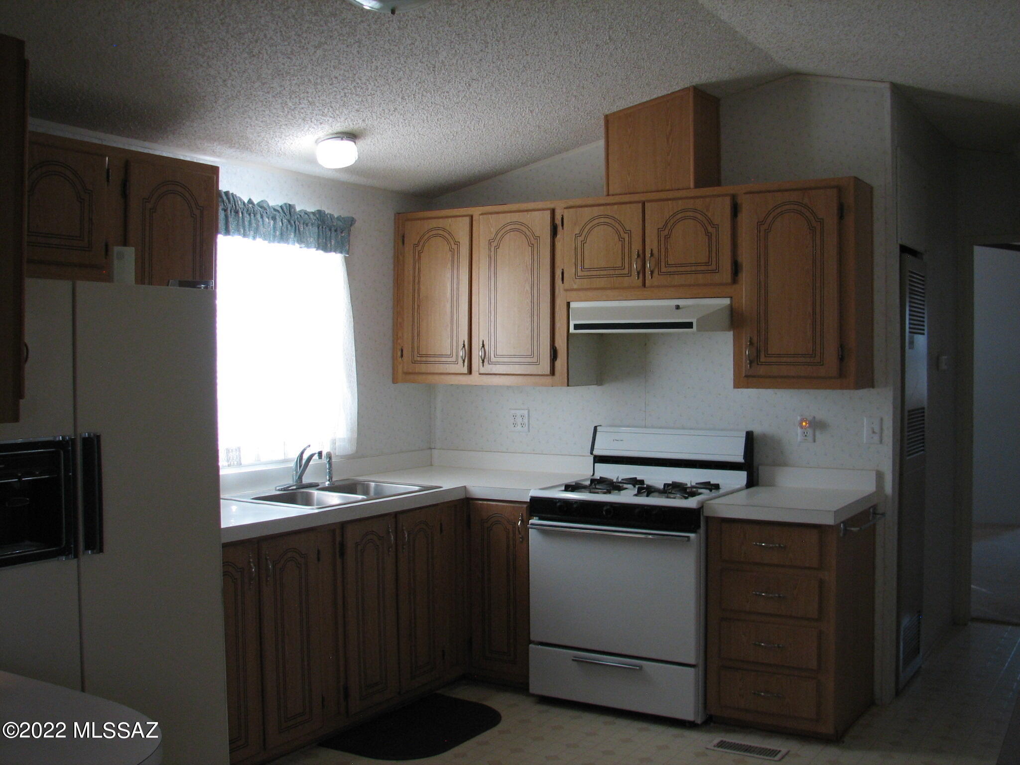 3180 West Citrus Road Benson, AZ 85602 - Photo 5 of 34 Gallery Image 5