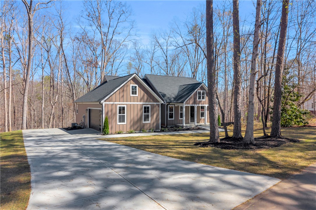 1201 Stillwater Drive Seneca, SC 29672 - Photo 3 of 50