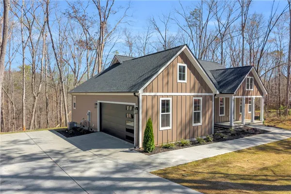 $450,000 | 1201 Stillwater Drive, Seneca, SC 29672