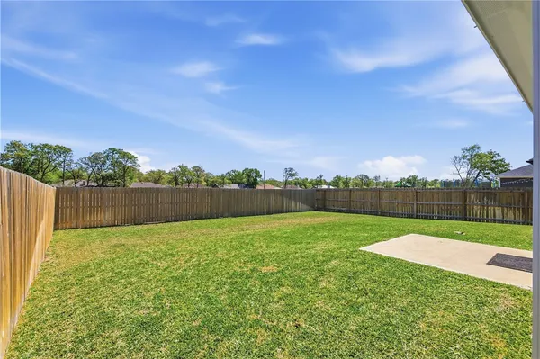 $2,100 | 2420 Lightfoot Lane, Bryan, TX 77803