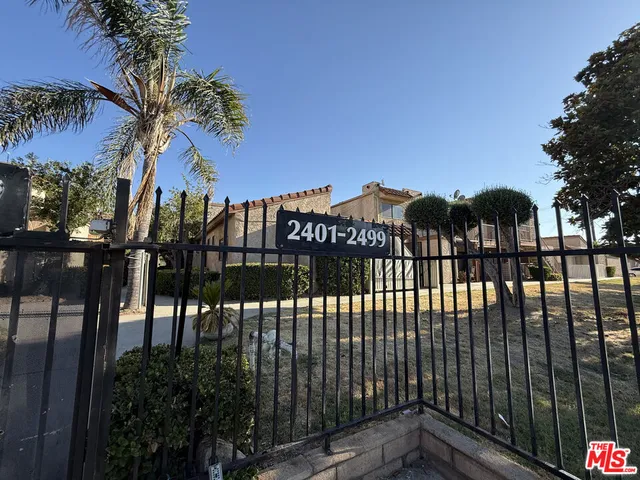 $1,495 | 2411 West Acacia Avenue, Hemet, CA 92545