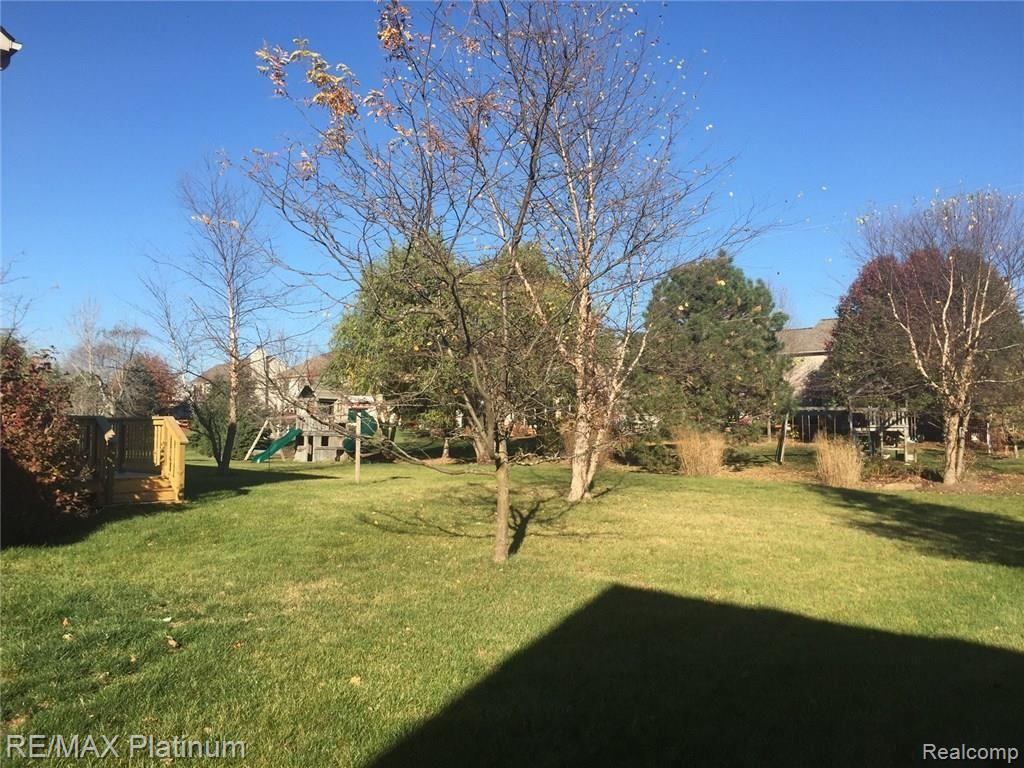8501 Lee Road Brighton, MI 48116 - Photo 18 of 22