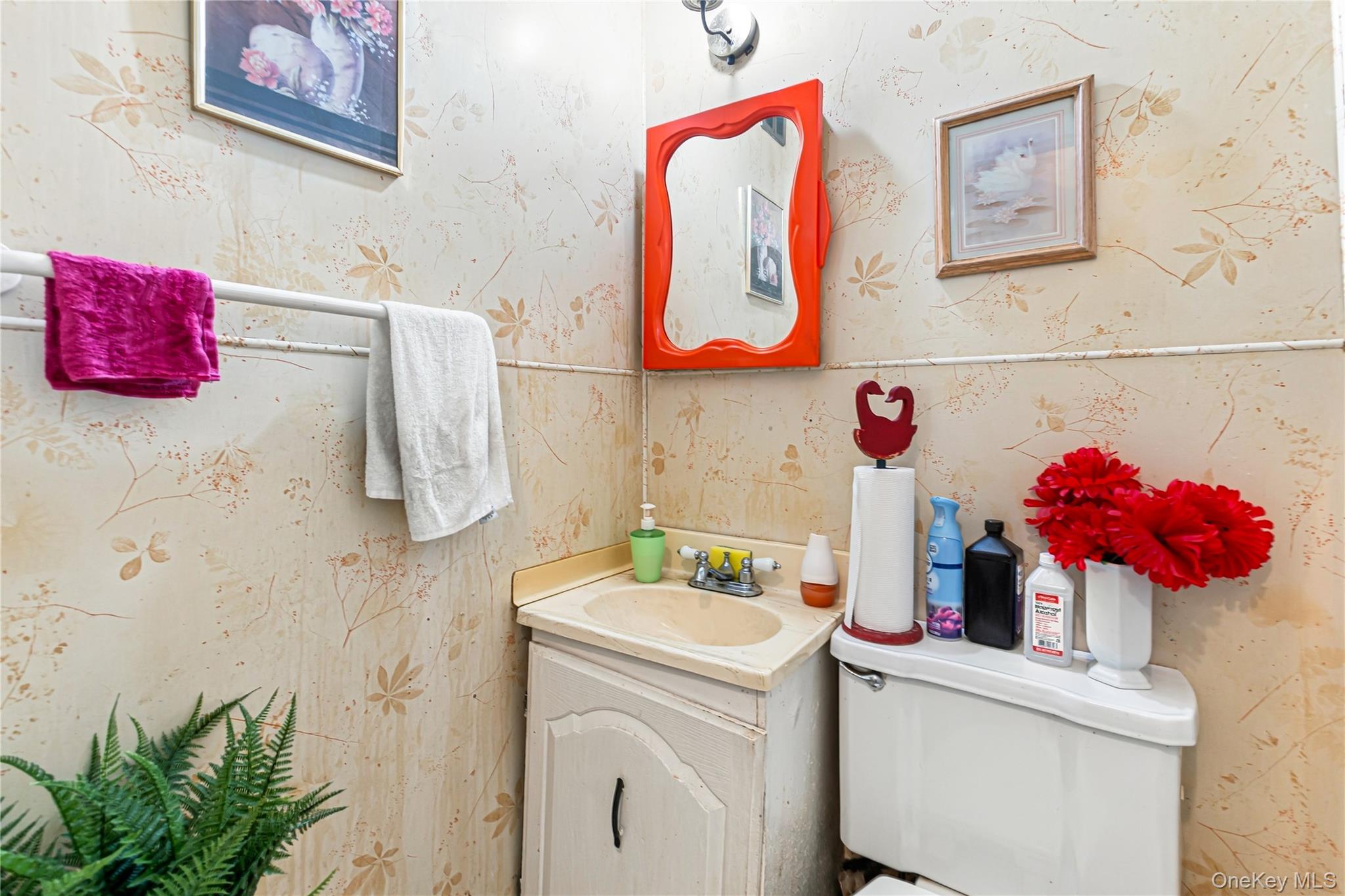 24904 148th Road Queens, NY 11422 - Photo 13 of 20 Gallery Image 13