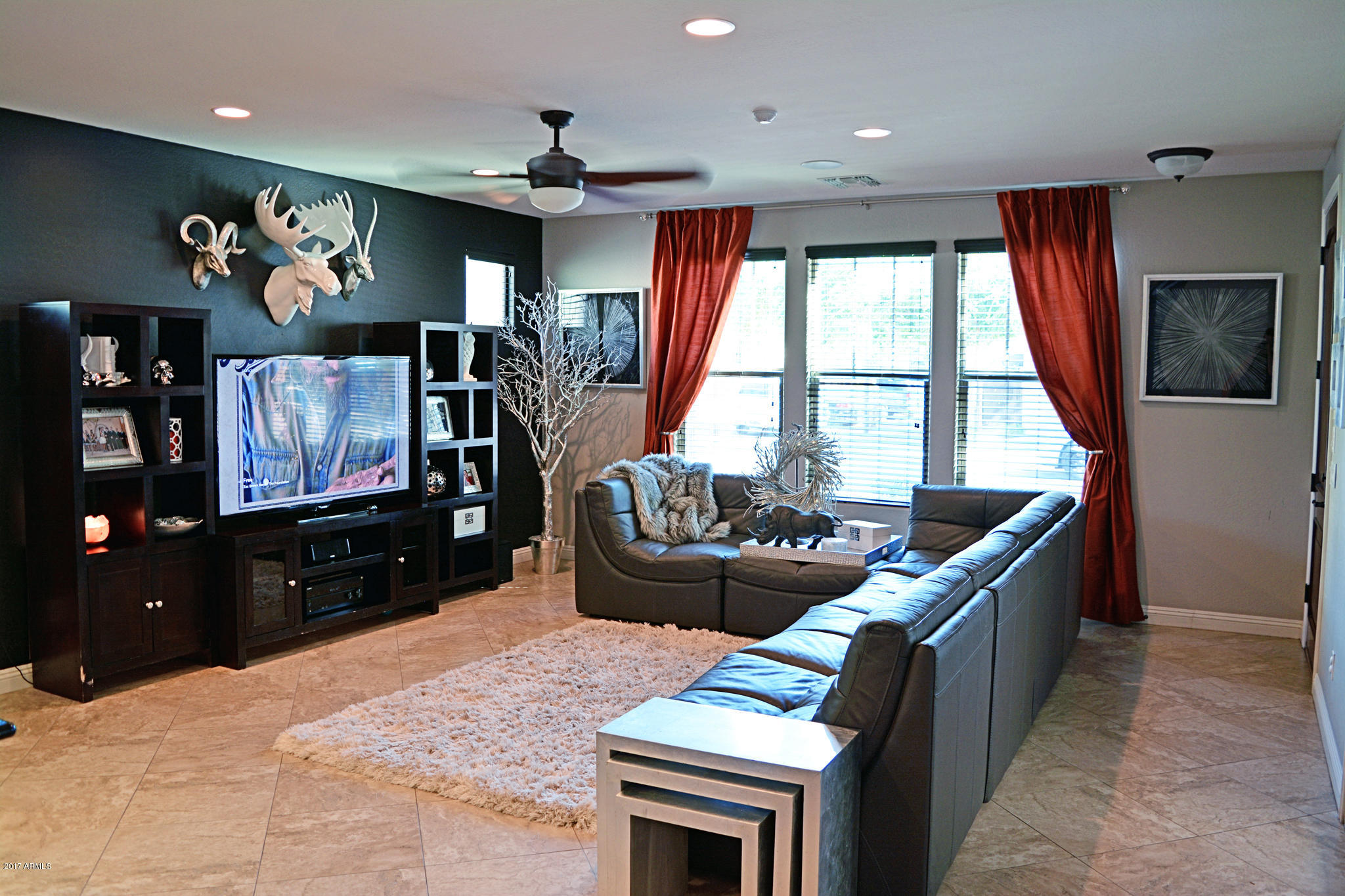 3508 East Sheffield Road Gilbert, AZ 85296 - Photo 10 of 54 Great Room 2