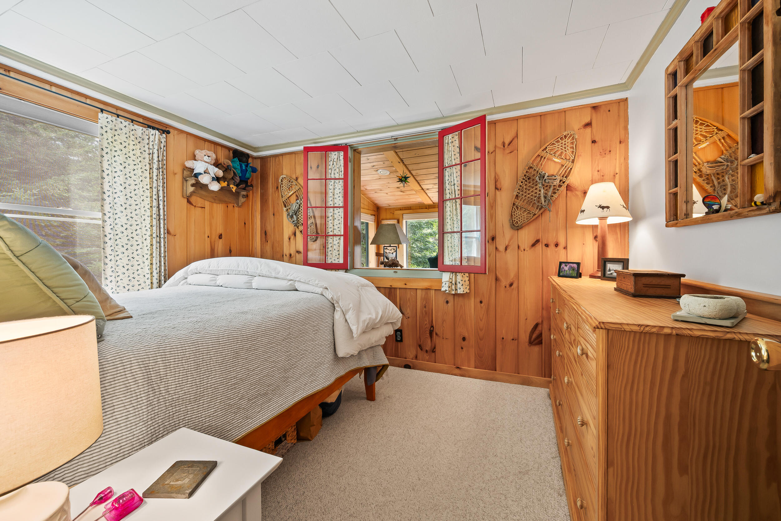 2 Lynn Way Rangeley, ME 04970 - Photo 31 of 39 Guest Room
