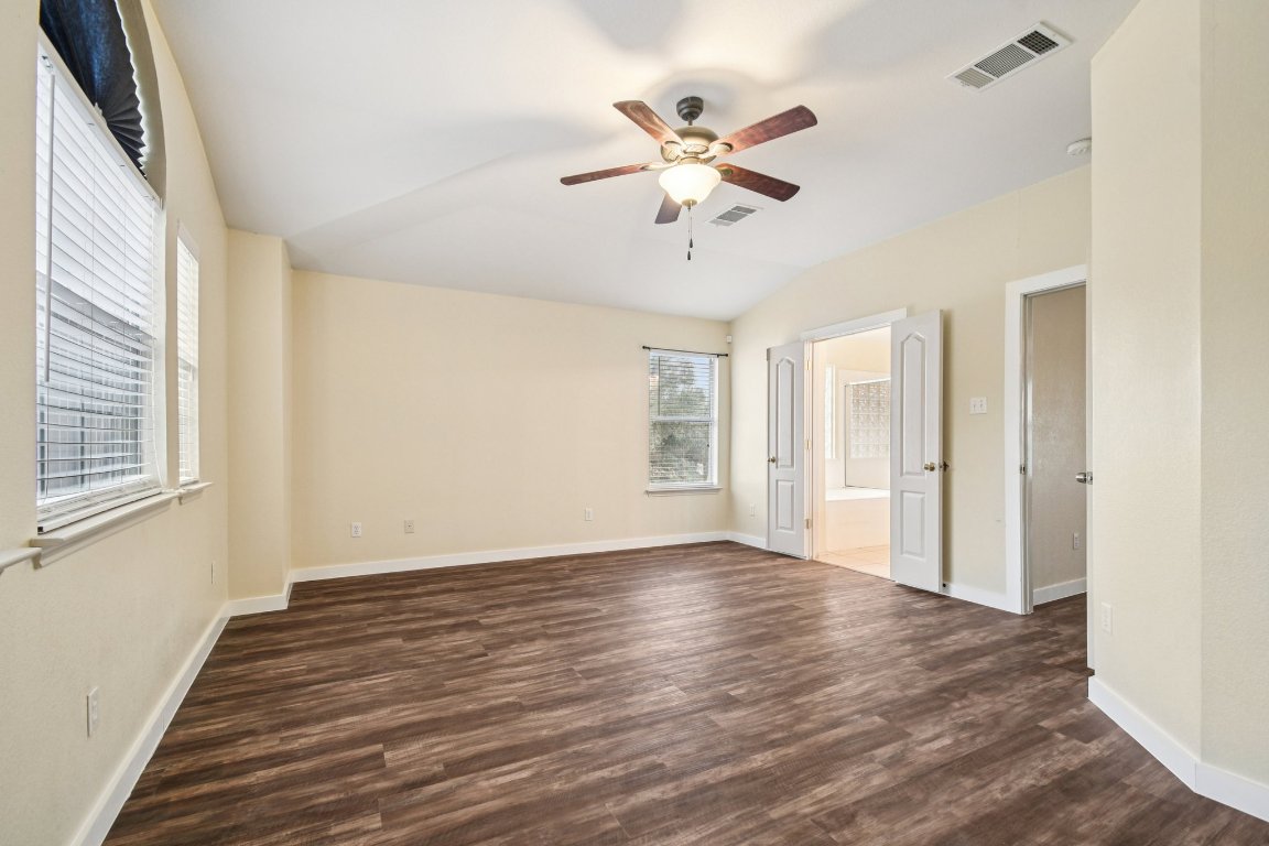 4508 Chesney Ridge Drive Austin, TX 78749 - Photo 17 of 31