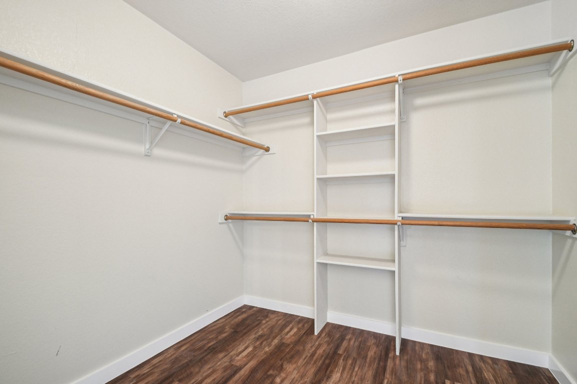 4508 Chesney Ridge Drive Austin, TX 78749 - Photo 21 of 31 Large walk-in primary closet