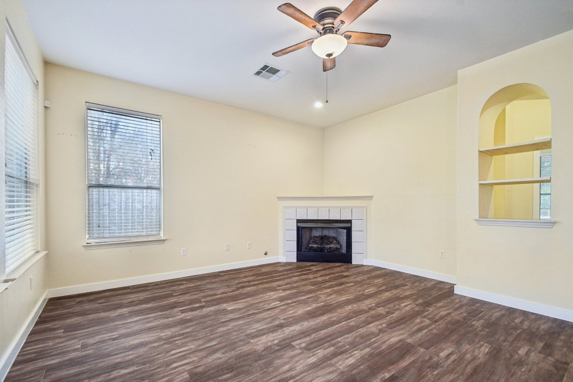 4508 Chesney Ridge Drive Austin, TX 78749 - Photo 4 of 31