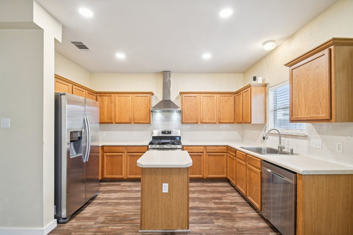 4508 Chesney Ridge Drive Austin, TX 78749 - Photo 7 of 31