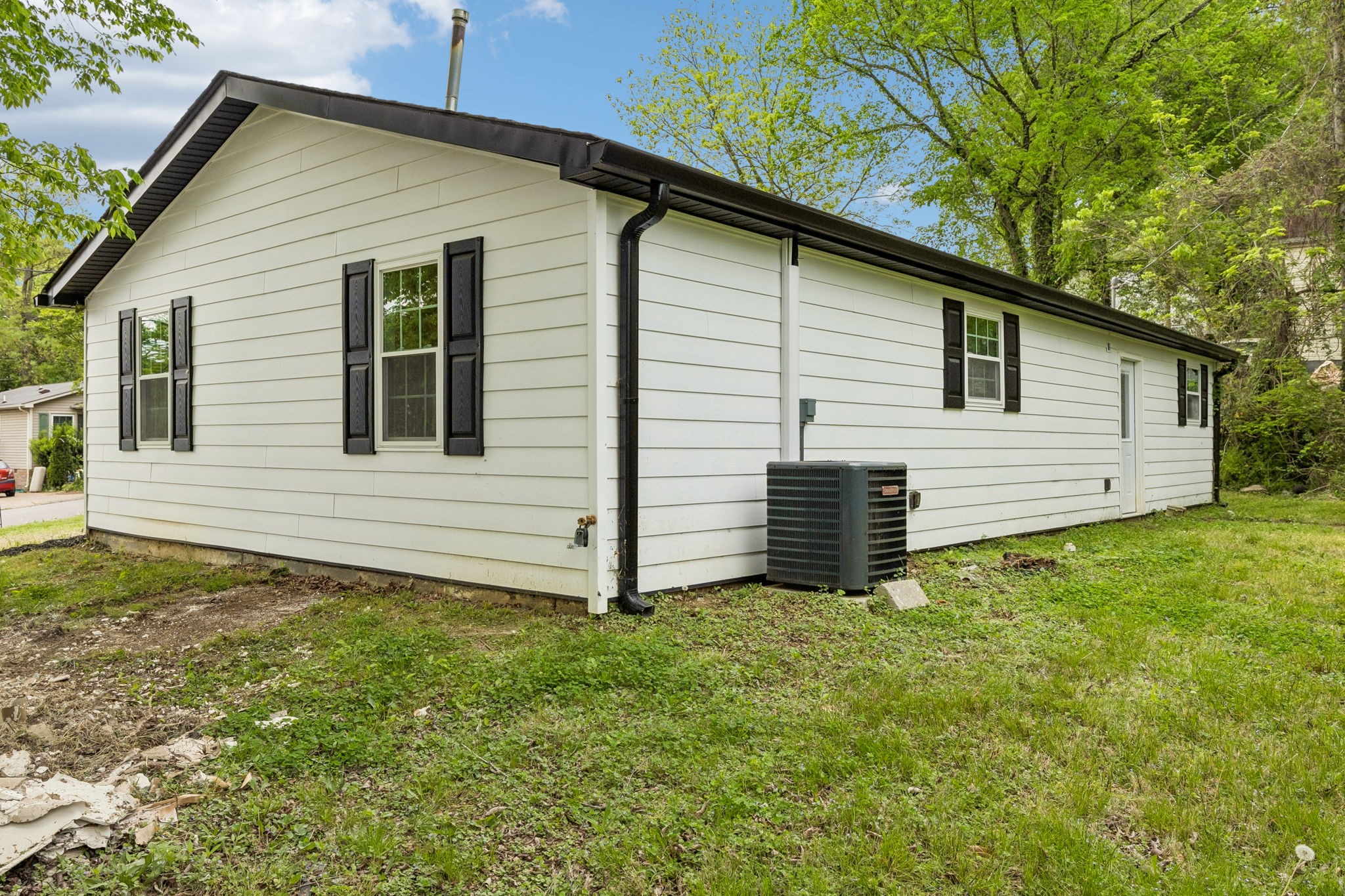 330 West Washington Street Pulaski, TN 38478 - Photo 35 of 36 a view of a house with a yard