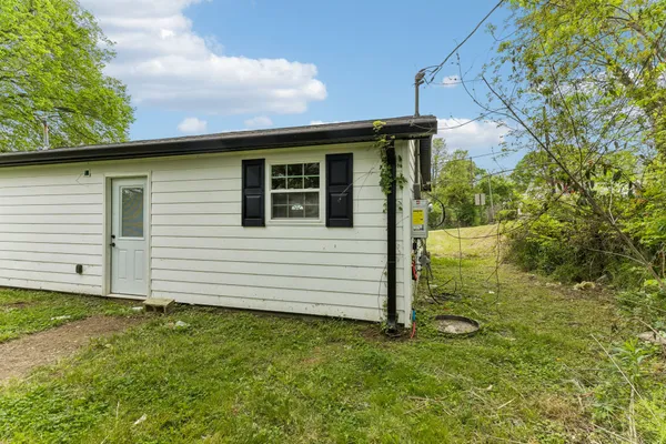 $198,000 | 330 West Washington Street, Pulaski, TN 38478