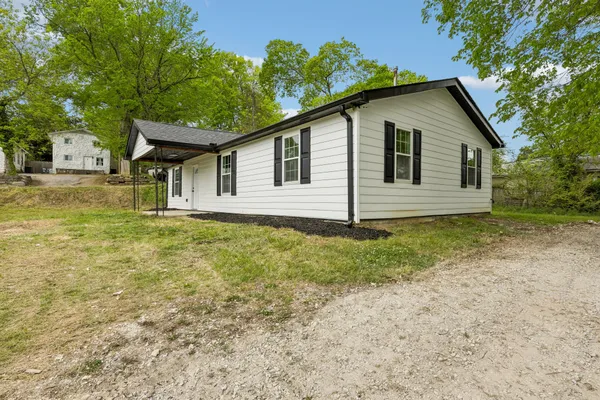 $198,000 | 330 West Washington Street, Pulaski, TN 38478