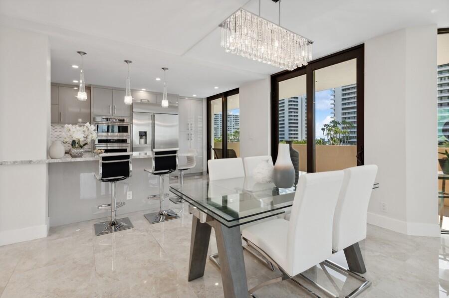 1401 South Ocean Boulevard, Unit 501 Boca Raton, FL 33432 - Photo 20 of 72 Dining Area