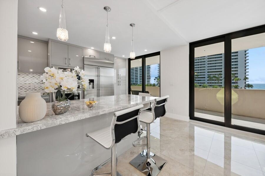 1401 South Ocean Boulevard, Unit 501 Boca Raton, FL 33432 - Photo 22 of 72 Kitchen