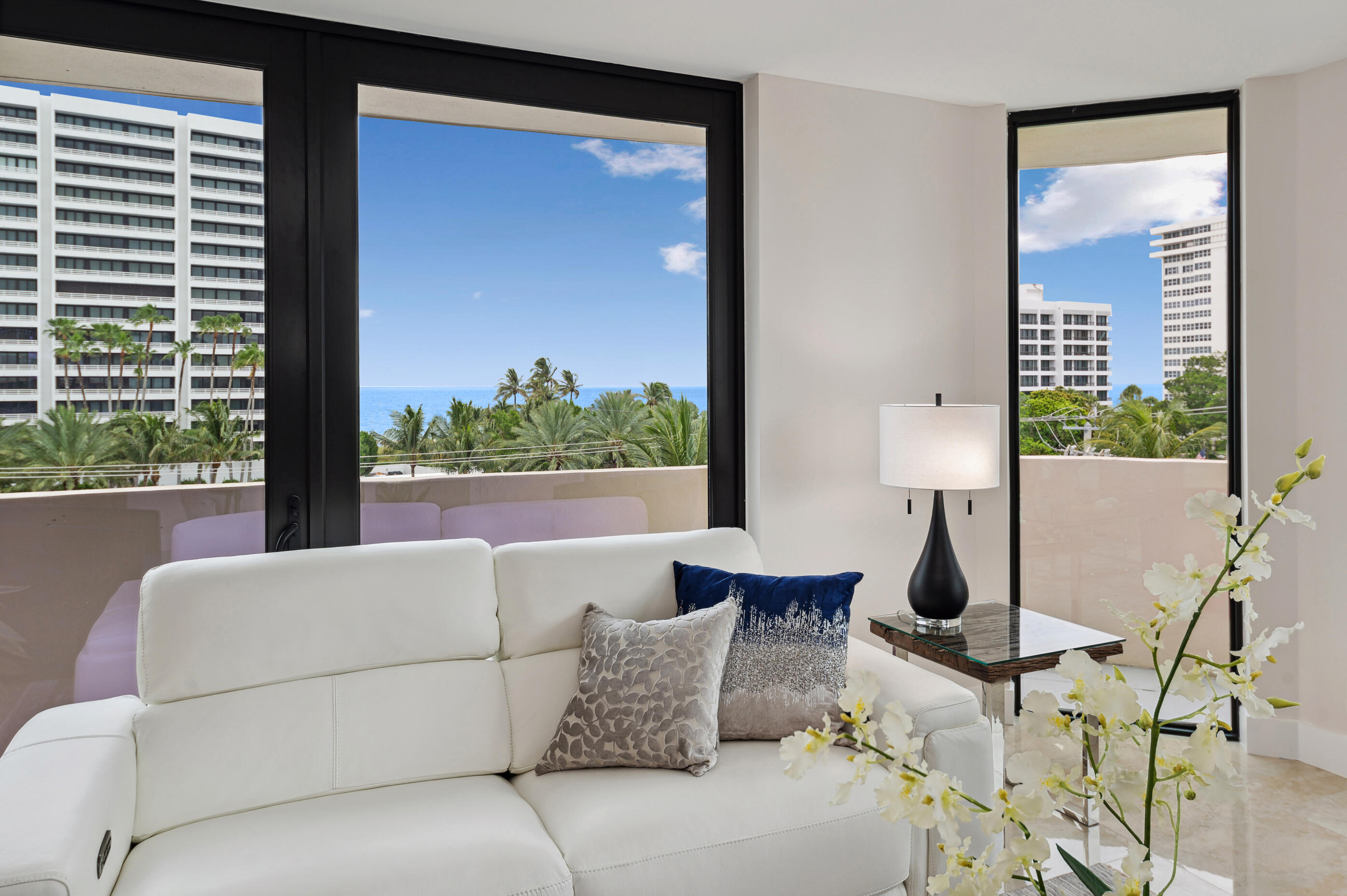 1401 South Ocean Boulevard, Unit 501 Boca Raton, FL 33432 - Photo 8 of 72 Living Room