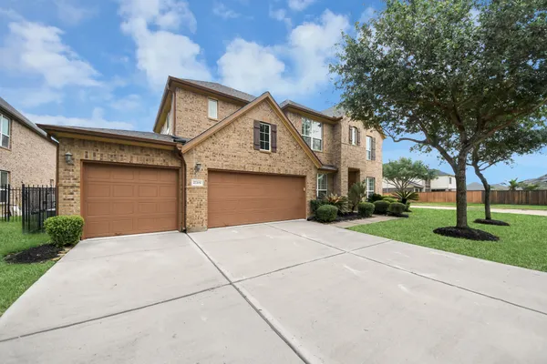 $670,000 | 27202 Stone Harbour, Katy, TX 77494