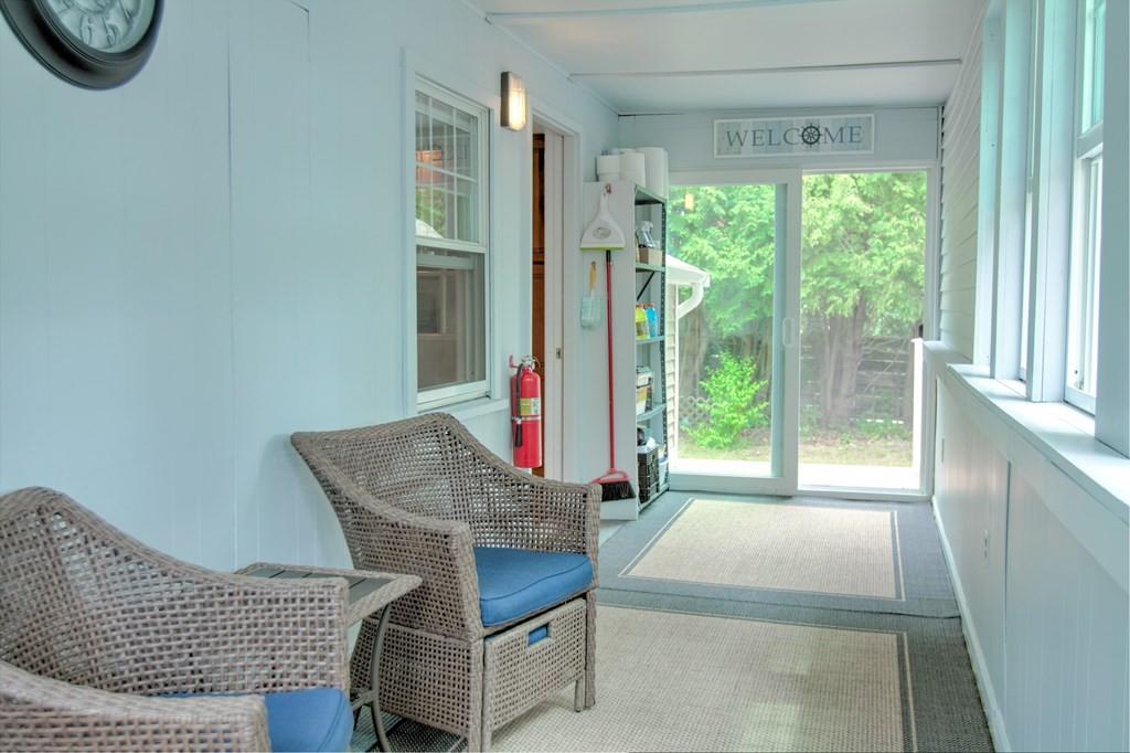 286 Boston Road Chelmsford, MA 01824 - Photo 4 of 42
