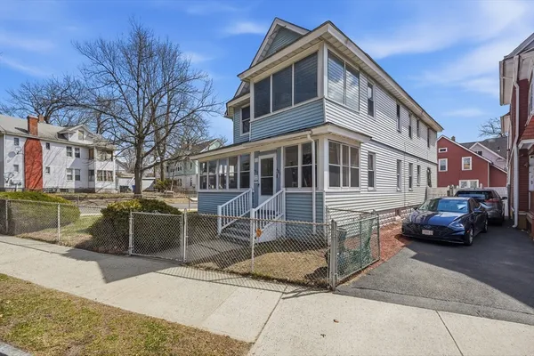 $440,000 | 485 Bay Street, Springfield, MA 01109