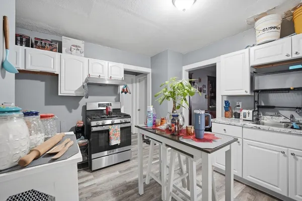 $450,000 | 485 Bay Street, Springfield, MA 01109