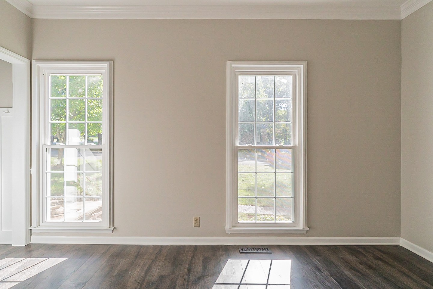 1835 Waterford Road Murfreesboro, TN 37129 - Photo 4 of 35 Gallery Image 4