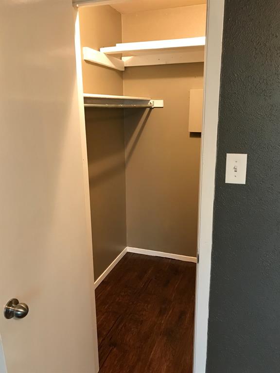 4023 William Street Sachse, TX 75048 - Photo 17 of 36 4023 Walk in closet