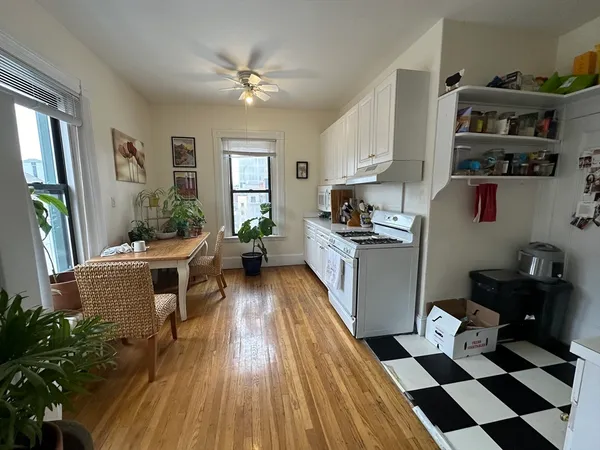 $2,950 | 2 Inman Street, Unit 9, Cambridge, MA 02139