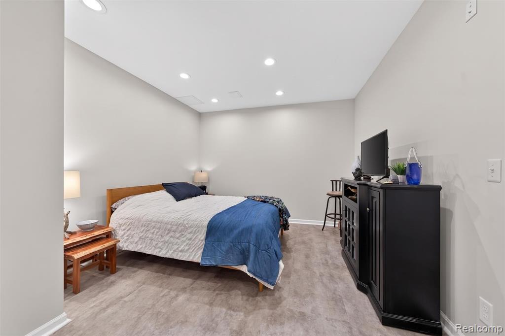 41621 Hempshire Street Novi, MI 48375 - Photo 47 of 76
