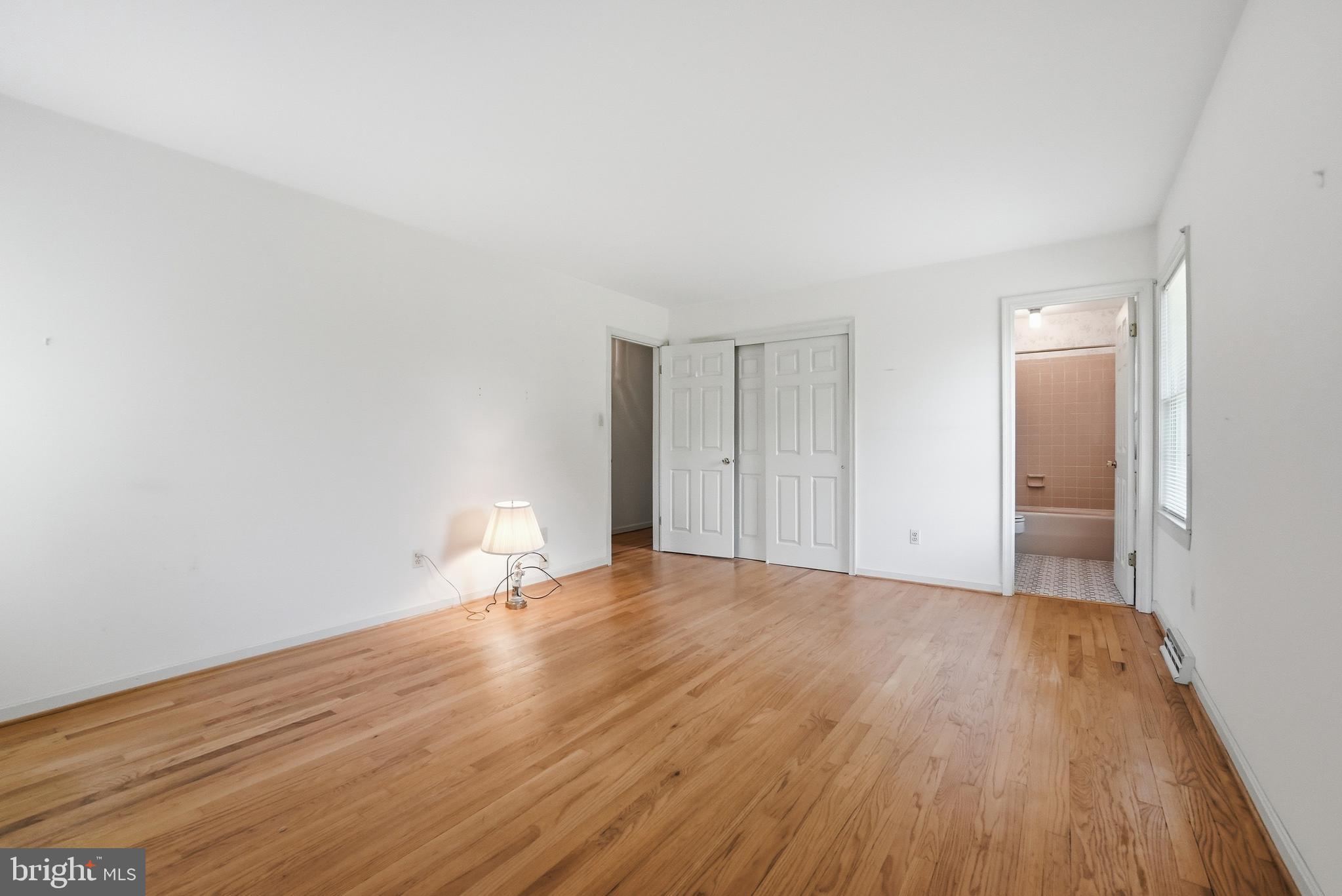 11081 Marquis Road Unionville, VA 22567 - Photo 35 of 49 a view of empty room with wooden floor