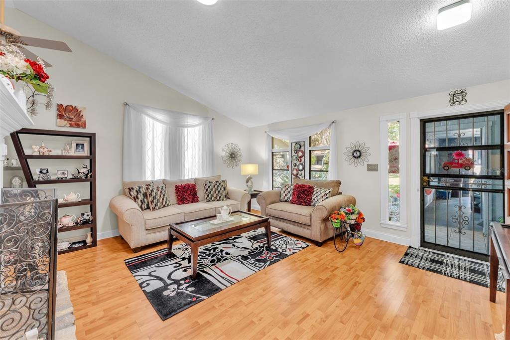 6725 Trail Ridge Drive Lakeland, FL 33813 - Photo 9 of 76 Gallery Image 9