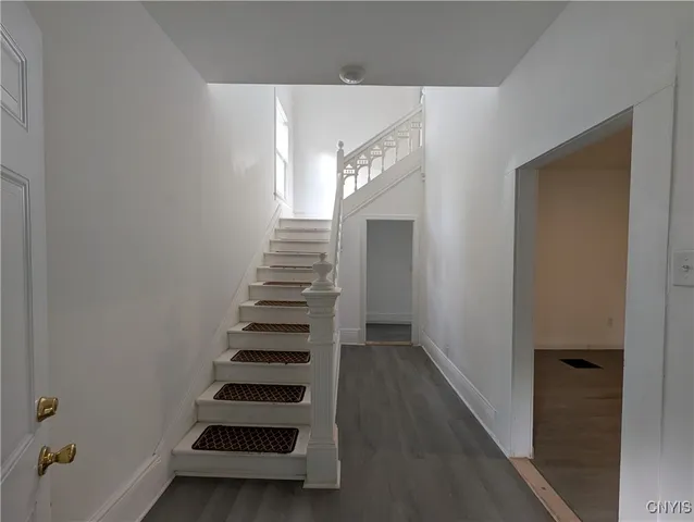 $169,900 | 300 Arthur Street, Syracuse, NY 13204