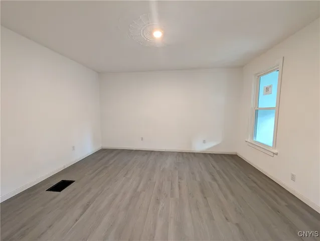 $169,900 | 300 Arthur Street, Syracuse, NY 13204