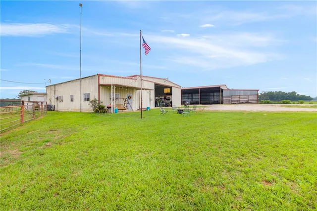 $695,000 | 9110 Cr 362 Countyroad Caldwell Tx 77836 Countyroad, Unit COUNTYROAD, Caldwell, TX 77836