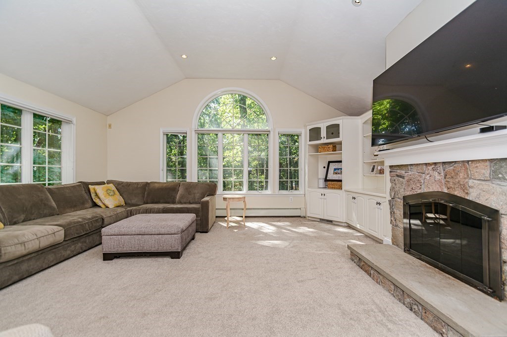 5 Ridge Hill Way Andover, MA 01810 - Photo 3 of 42 Gallery Image 3