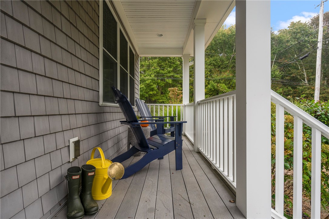 80 Spindrift Street Jamestown, RI 02835 - Photo 39 of 46