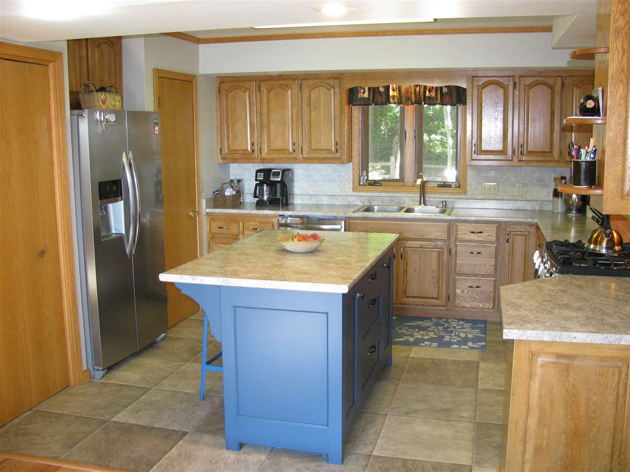 540 Spring Beach Road Rome City, IN 46784 - Photo 3 of 36