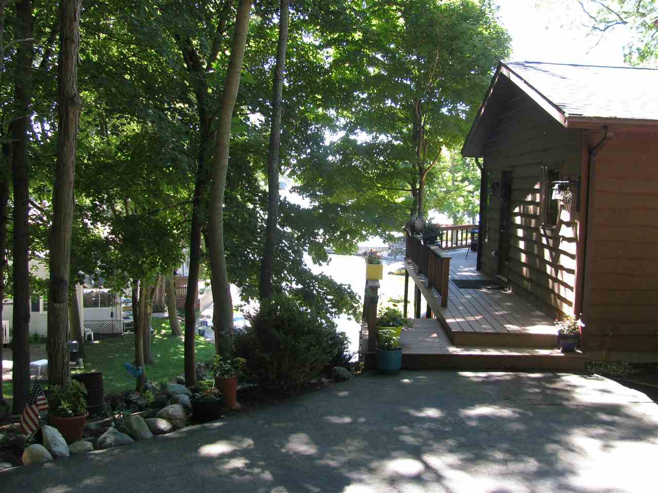 540 Spring Beach Road Rome City, IN 46784 - Photo 8 of 36
