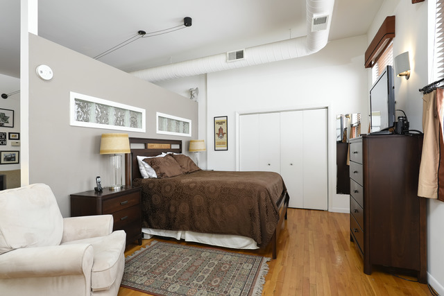 400 North Racine Avenue, Unit 208 Chicago, IL 60642 - Photo 7 of 12