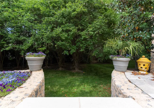 $5,799,000 | 4231 Fox Brook Lane, Charlotte, NC 28211