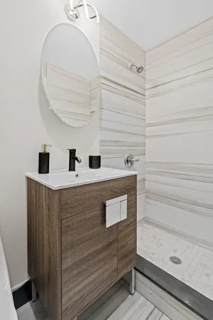 $864,000 | 26-15 4th Street, Unit 9B | Astoria