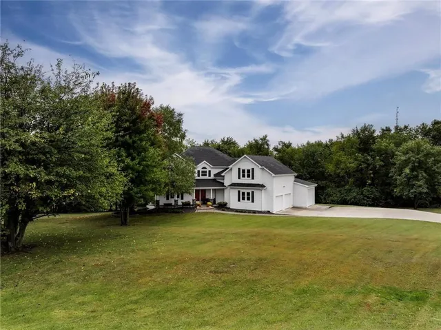 $640,000 | 2641 Greenwood Drive, Ottawa, KS 66067